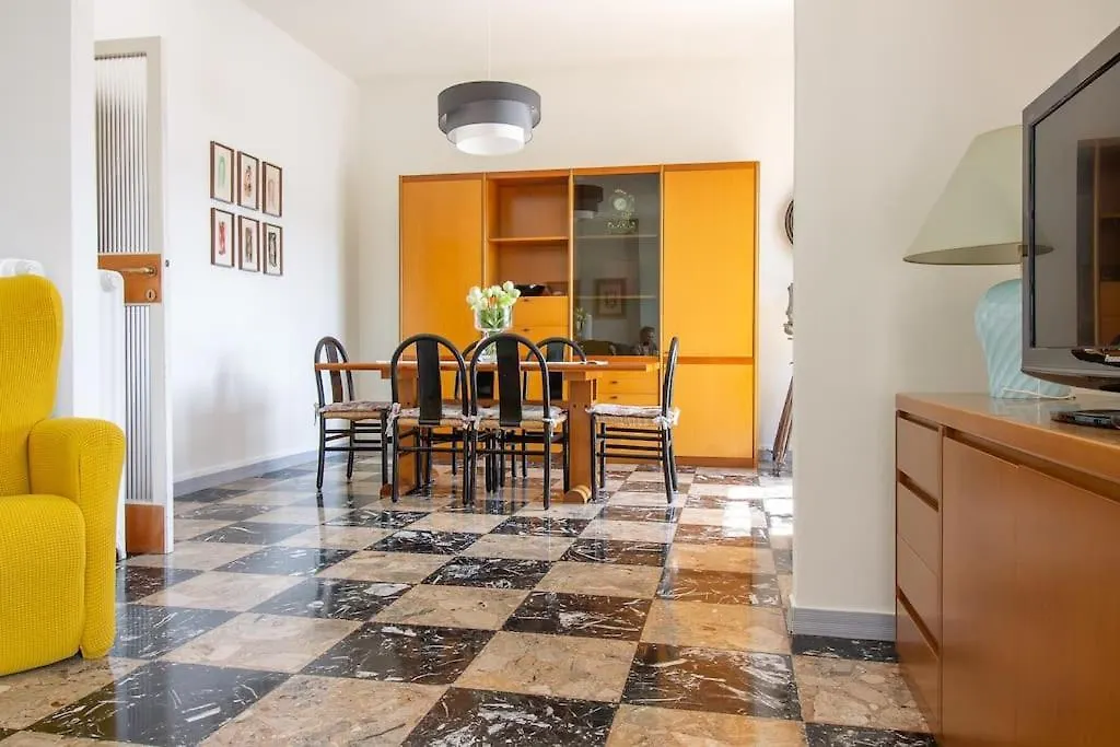 Apartment Terrazza Sul Lago Como Italy